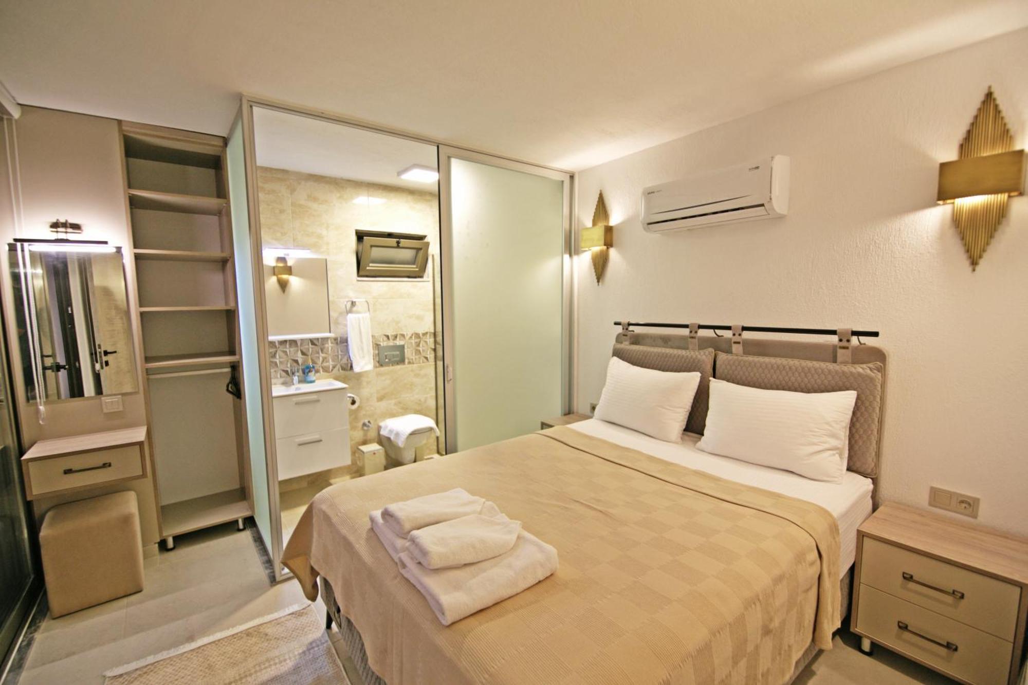 Villa With A Private Heated Pool, Jacuzzi, Overlooking Spectacular Views Of The Sea Kaş Eksteriør billede