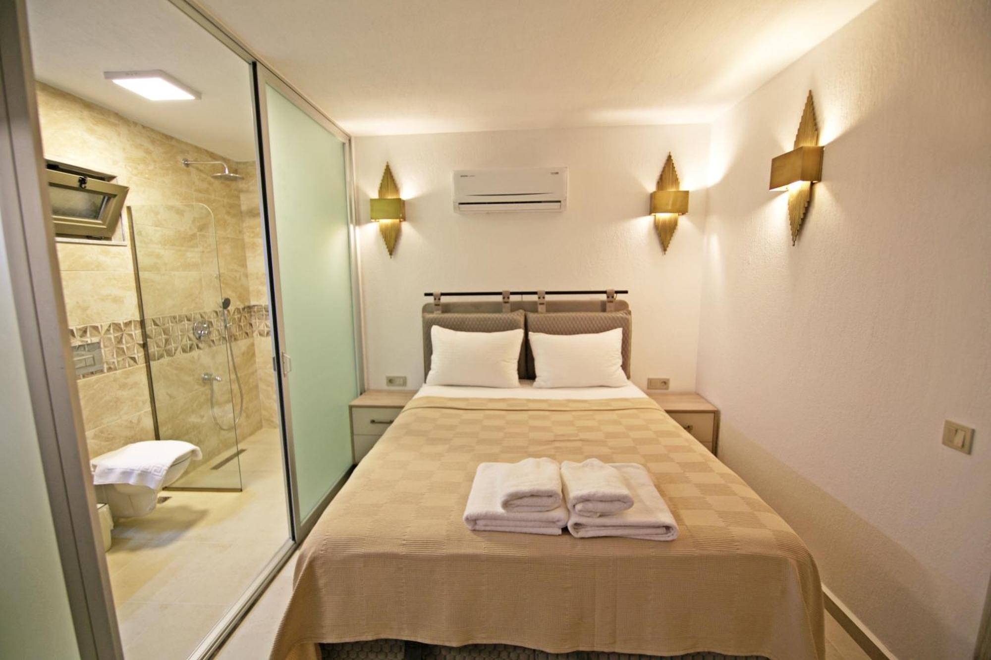 Villa With A Private Heated Pool, Jacuzzi, Overlooking Spectacular Views Of The Sea Kaş Eksteriør billede